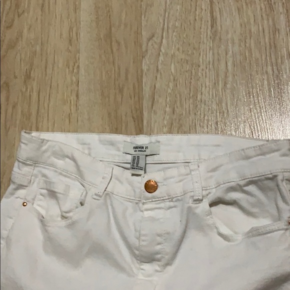 Forever 21 khaki - Picture 2 of 3